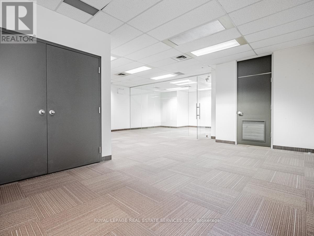 200a - 2180 Meadowvale Boulevard, Mississauga, Ontario  L5N 5S3 - Photo 3 - W12073201