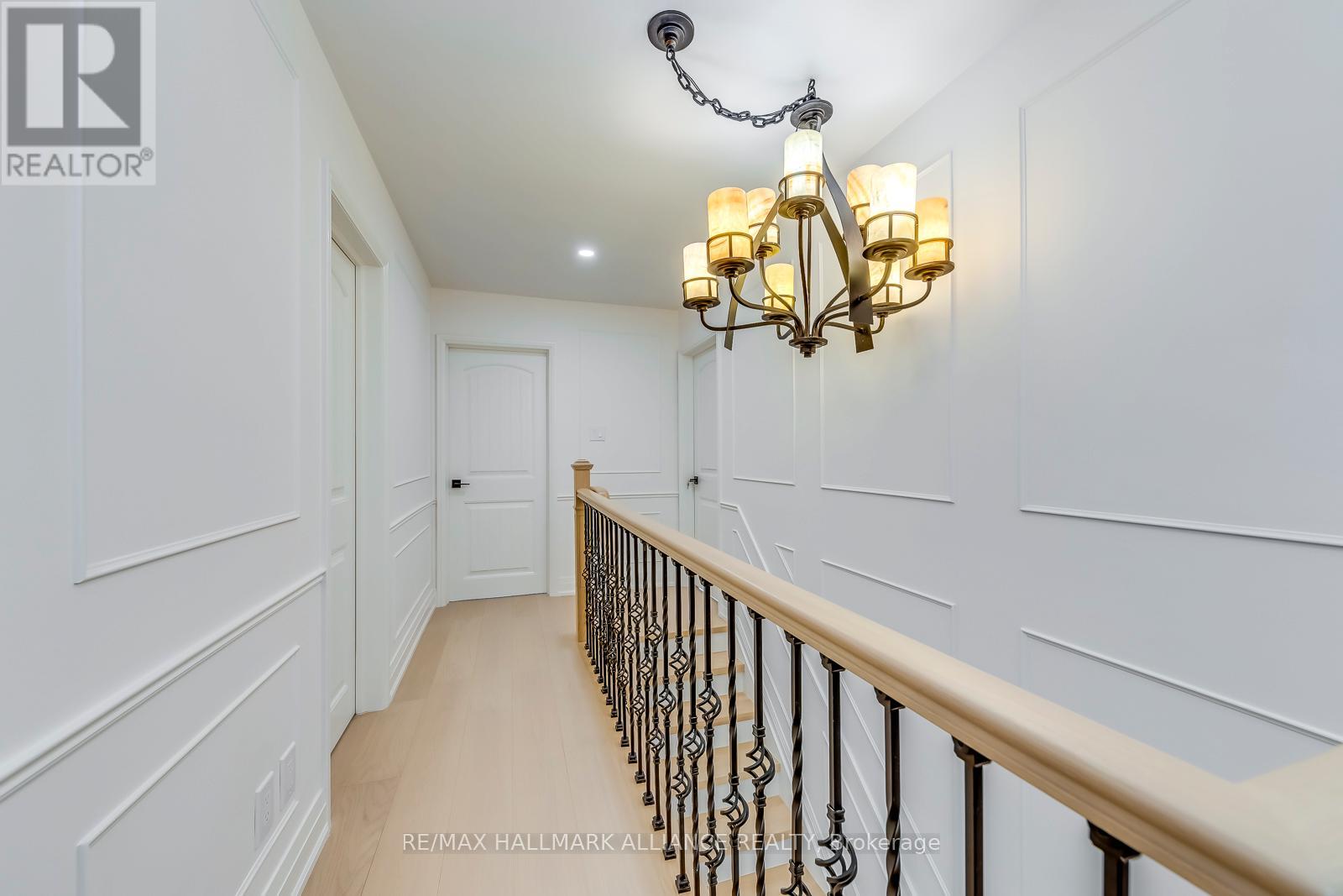 134 Abbey Court, Oakville, Ontario  L6J 4L1 - Photo 24 - W12073212