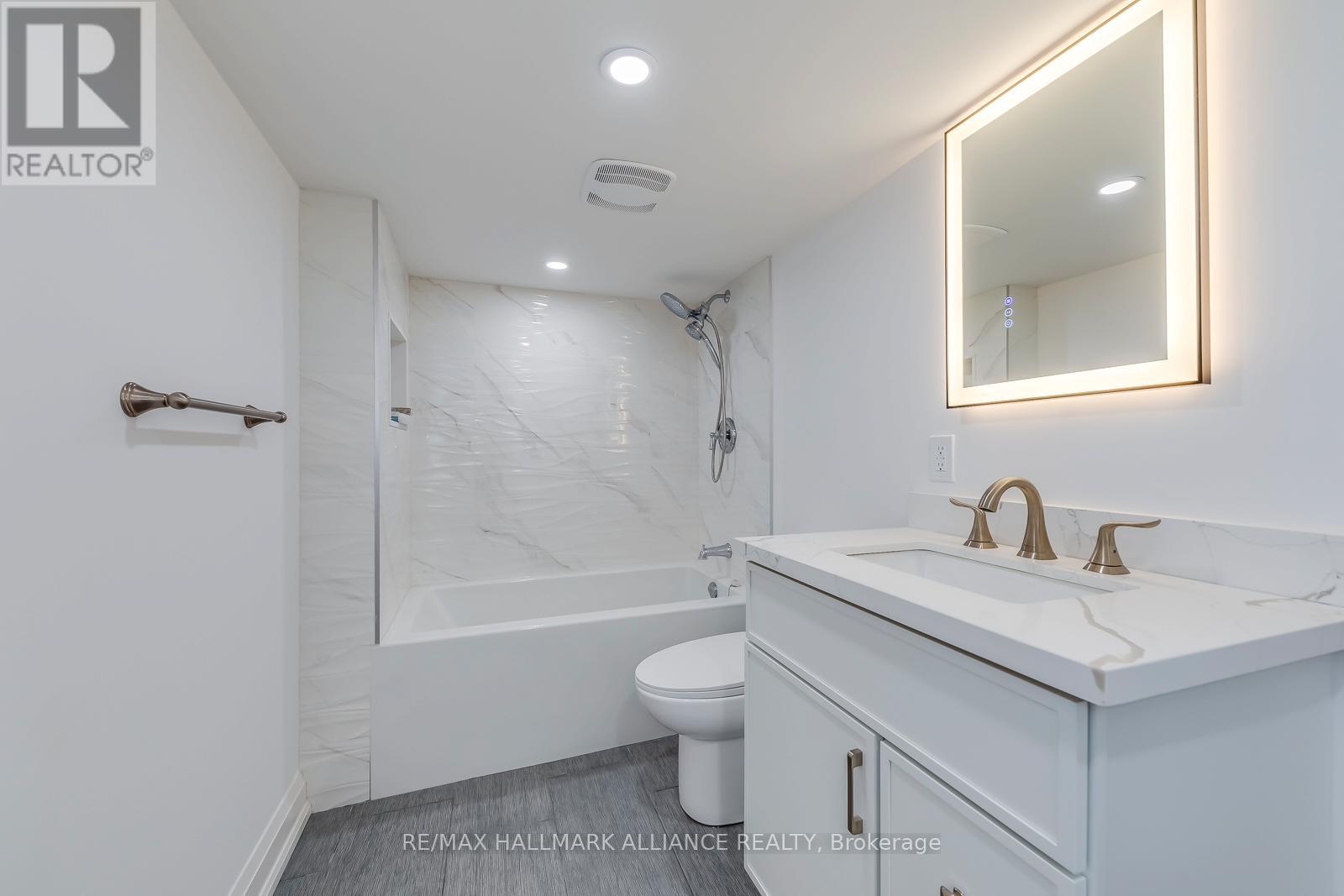 134 Abbey Court, Oakville, Ontario  L6J 4L1 - Photo 38 - W12073212
