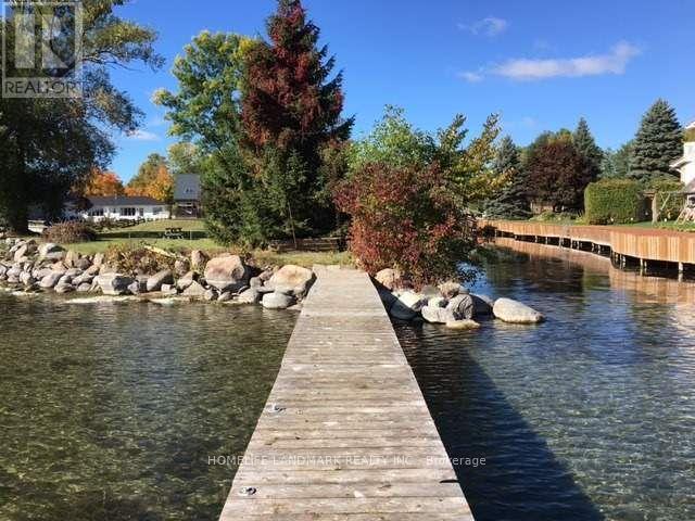 155 Lakeshore Boulevard, Innisfil, Ontario  L0L 1R0 - Photo 3 - N12069723