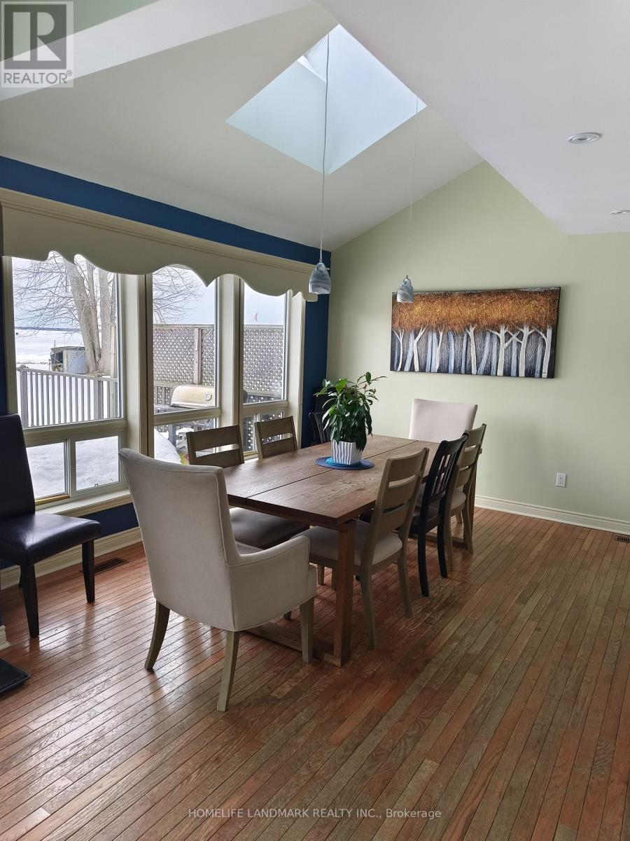 155 Lakeshore Boulevard, Innisfil, Ontario  L0L 1R0 - Photo 4 - N12069723