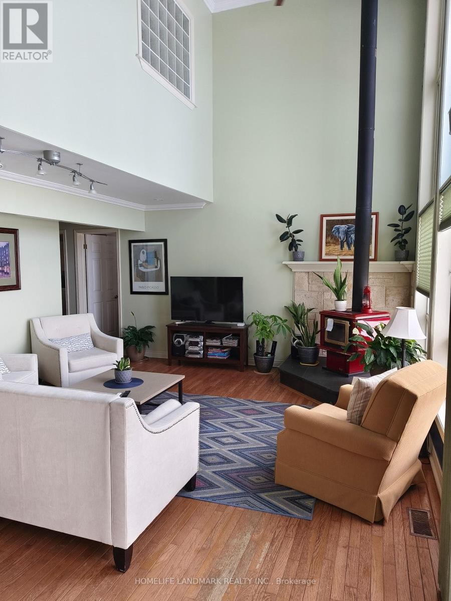 155 Lakeshore Boulevard, Innisfil, Ontario  L0L 1R0 - Photo 5 - N12069723