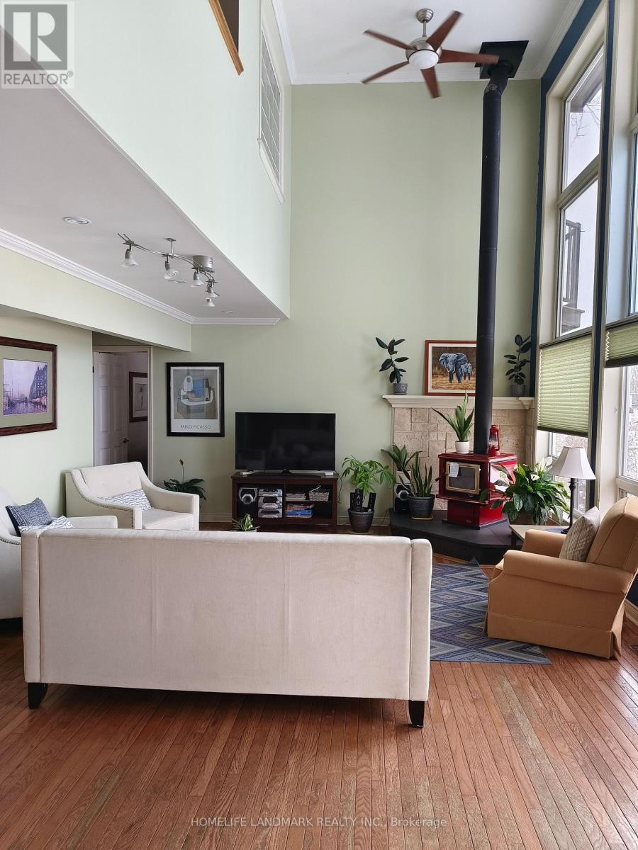 155 Lakeshore Boulevard, Innisfil, Ontario  L0L 1R0 - Photo 6 - N12069723