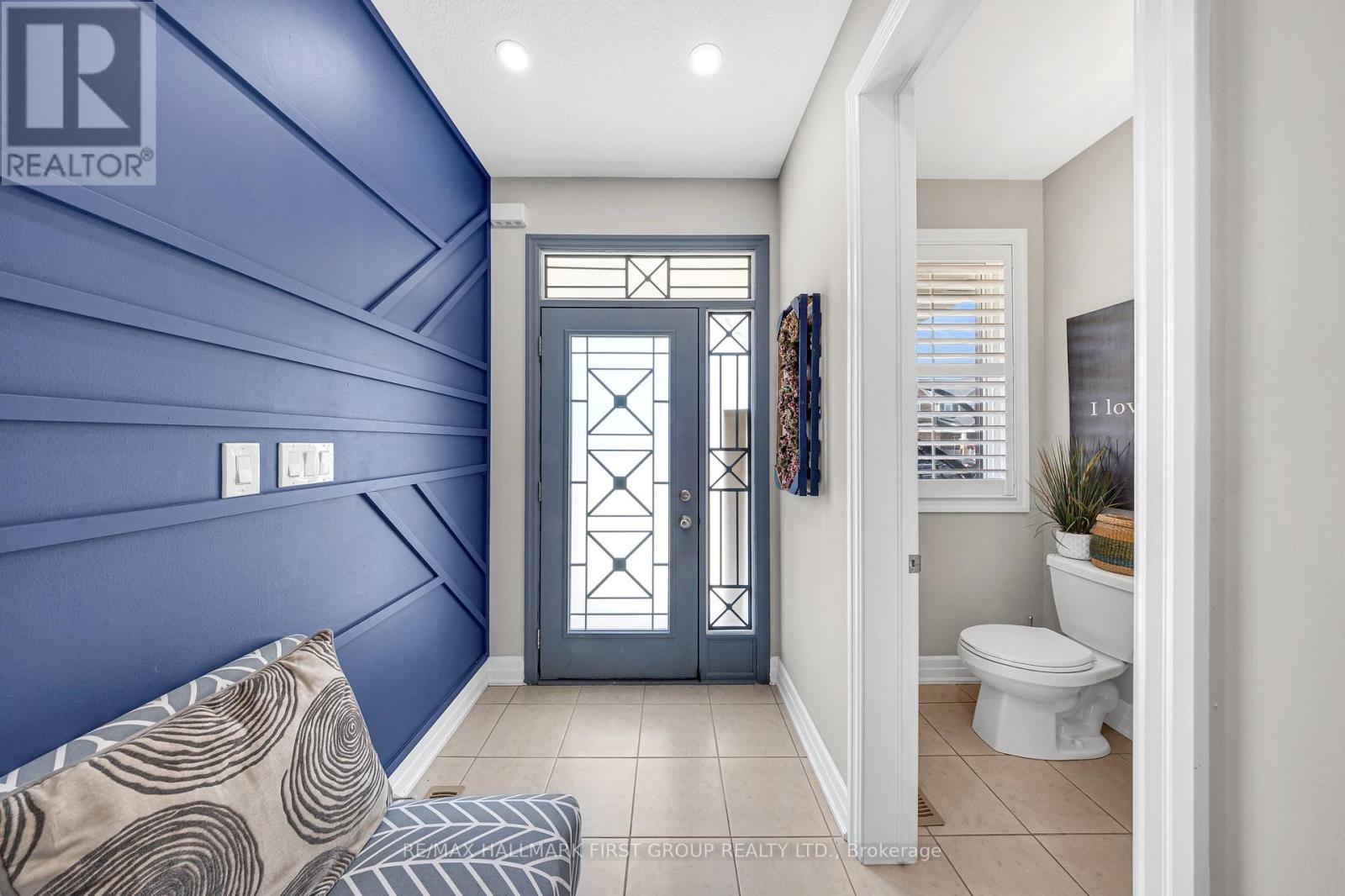 Property at 39 WANNAMAKER CRESCENT image 3
