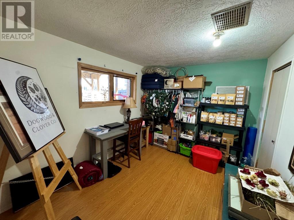 1708 Cedarwood Court, Dawson Creek, British Columbia  V1G 4L8 - Photo 28 - 10342825