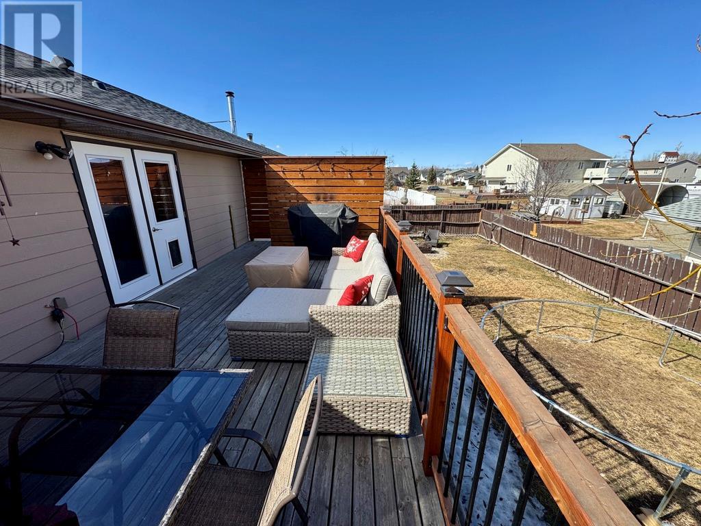1708 Cedarwood Court, Dawson Creek, British Columbia  V1G 4L8 - Photo 31 - 10342825