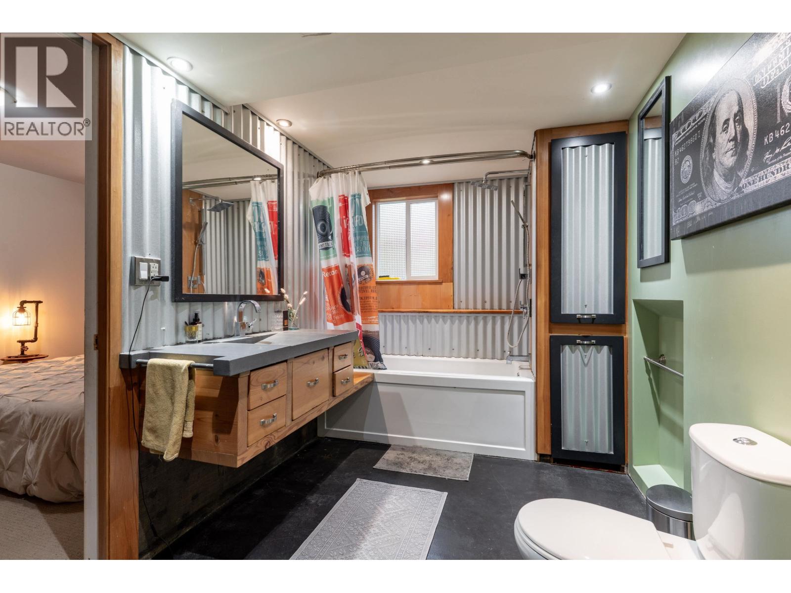 4164 Fairway Place, North Vancouver, British Columbia  V7G 1Y9 - Photo 16 - R2988345