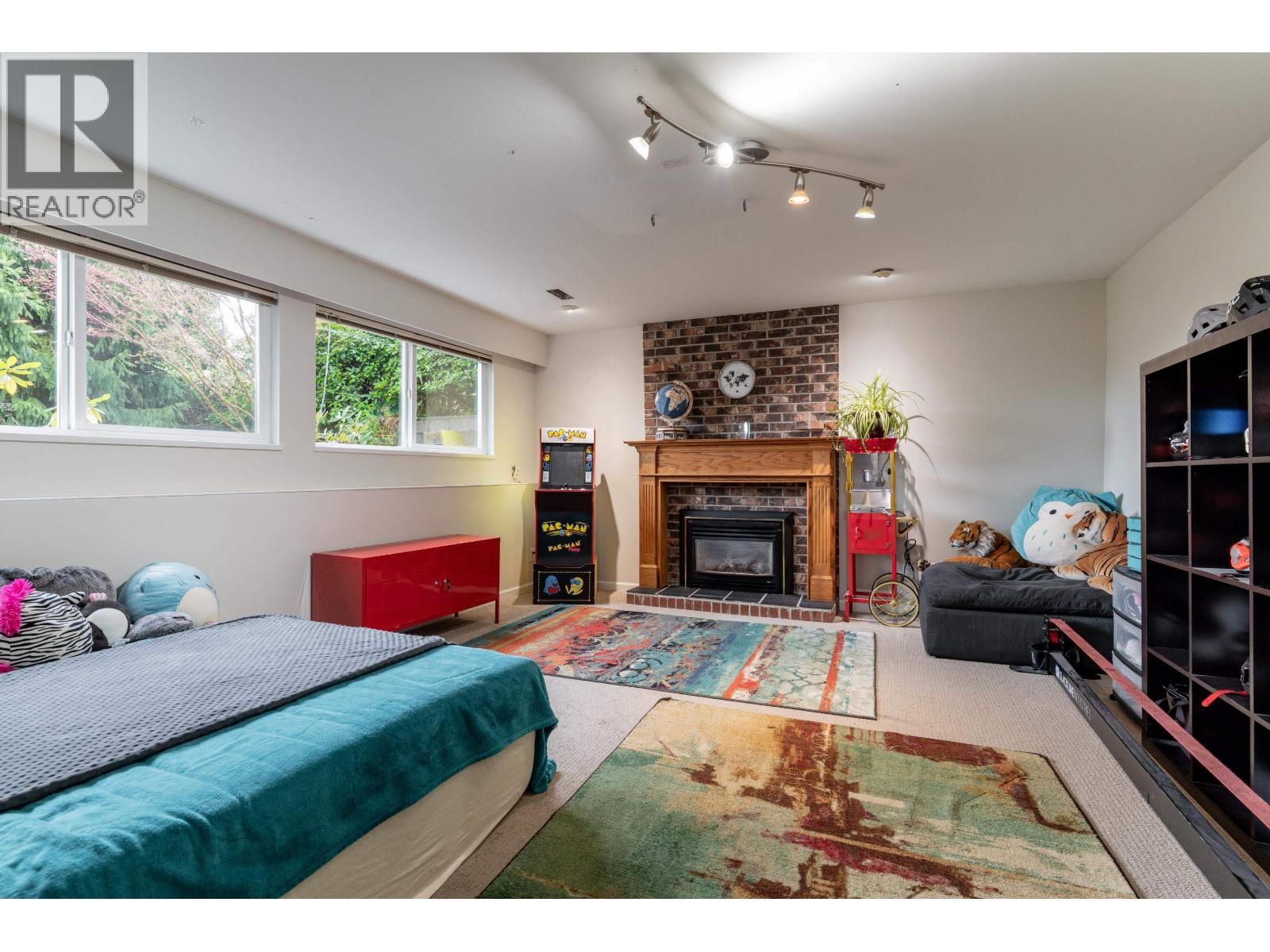 4164 Fairway Place, North Vancouver, British Columbia  V7G 1Y9 - Photo 12 - R2988345
