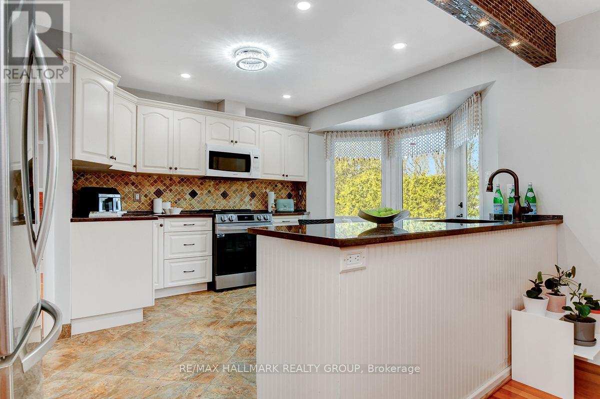 17 Brigade Avenue, Ottawa, Ontario  K2S 1J5 - Photo 18 - X12073231