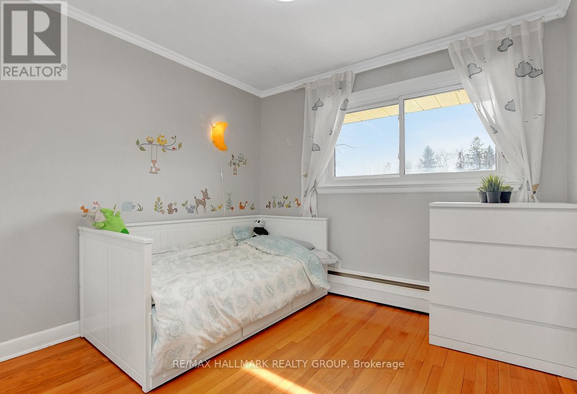 17 Brigade Avenue, Ottawa, Ontario  K2S 1J5 - Photo 33 - X12073231