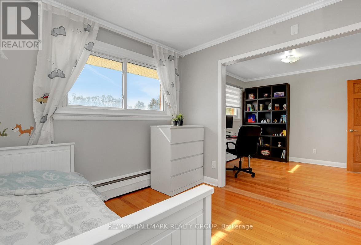 17 Brigade Avenue, Ottawa, Ontario  K2S 1J5 - Photo 34 - X12073231