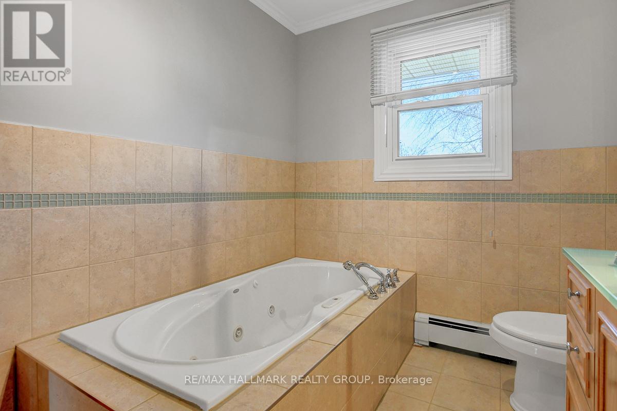 17 Brigade Avenue, Ottawa, Ontario  K2S 1J5 - Photo 37 - X12073231