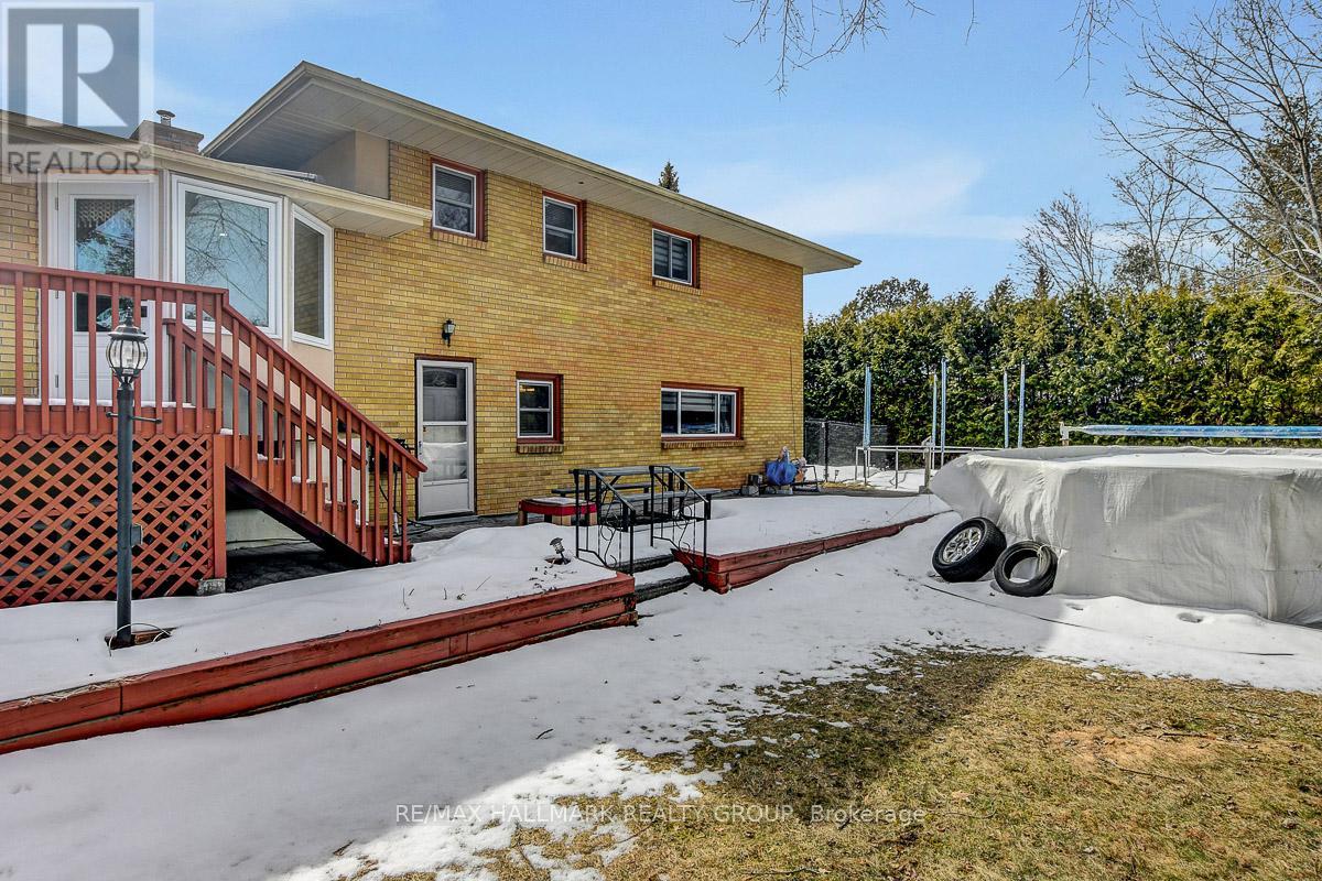 17 Brigade Avenue, Ottawa, Ontario  K2S 1J5 - Photo 45 - X12073231