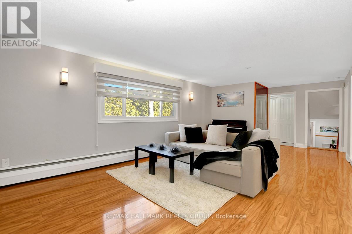 Property at 17 BRIGADE AVENUE image 5