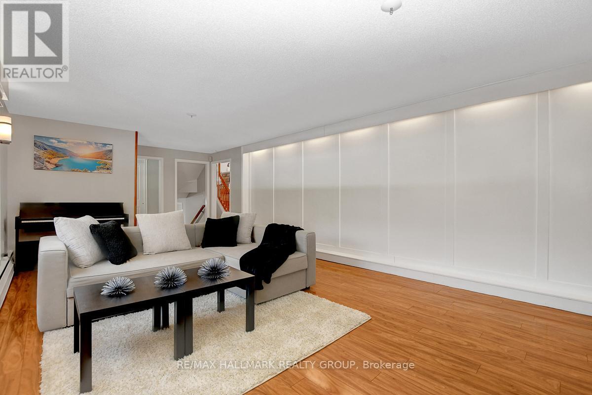 17 Brigade Avenue, Ottawa, Ontario  K2S 1J5 - Photo 6 - X12073231
