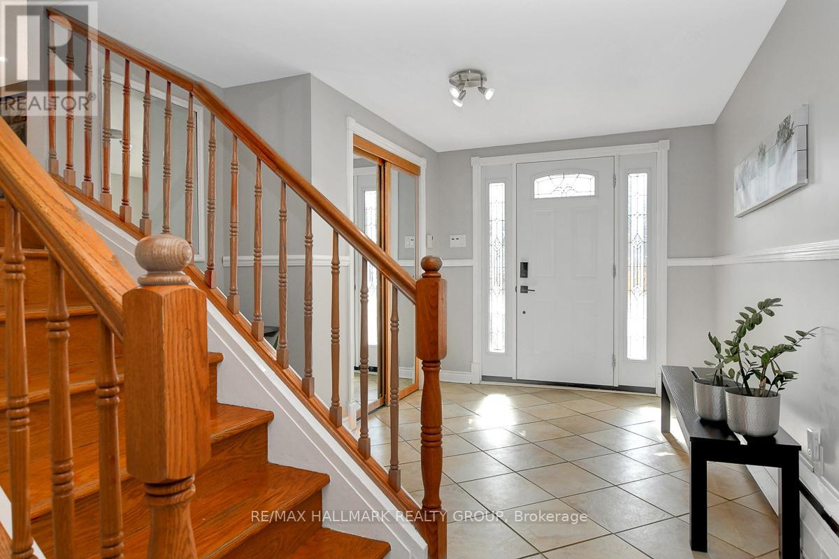 17 Brigade Avenue, Ottawa, Ontario  K2S 1J5 - Photo 9 - X12073231