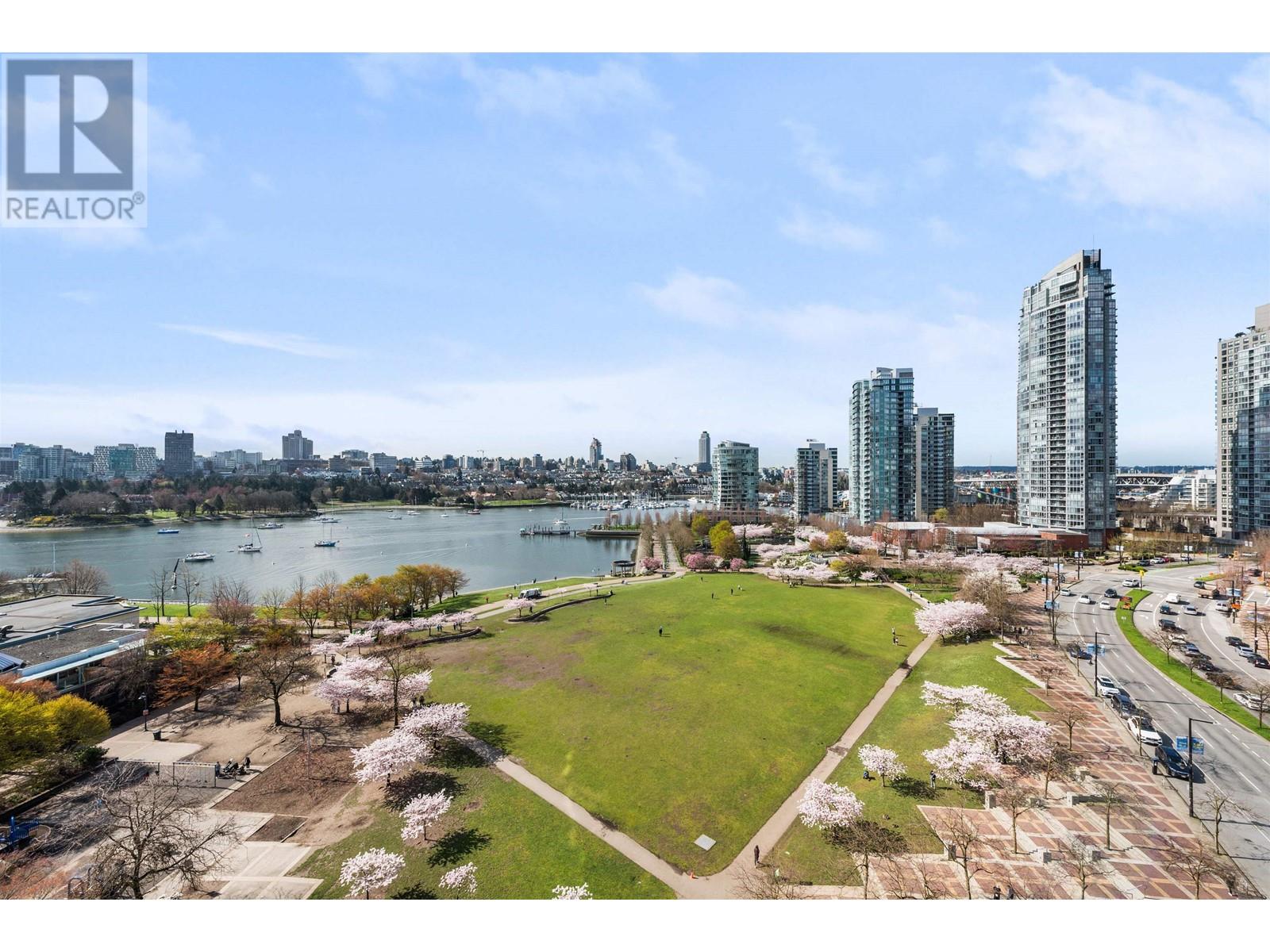 13C 199 DRAKE STREET, vancouver, British Columbia