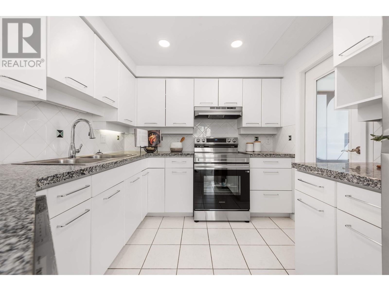 13c 199 Drake Street, Vancouver, British Columbia  V6Z 2T9 - Photo 12 - R2988621