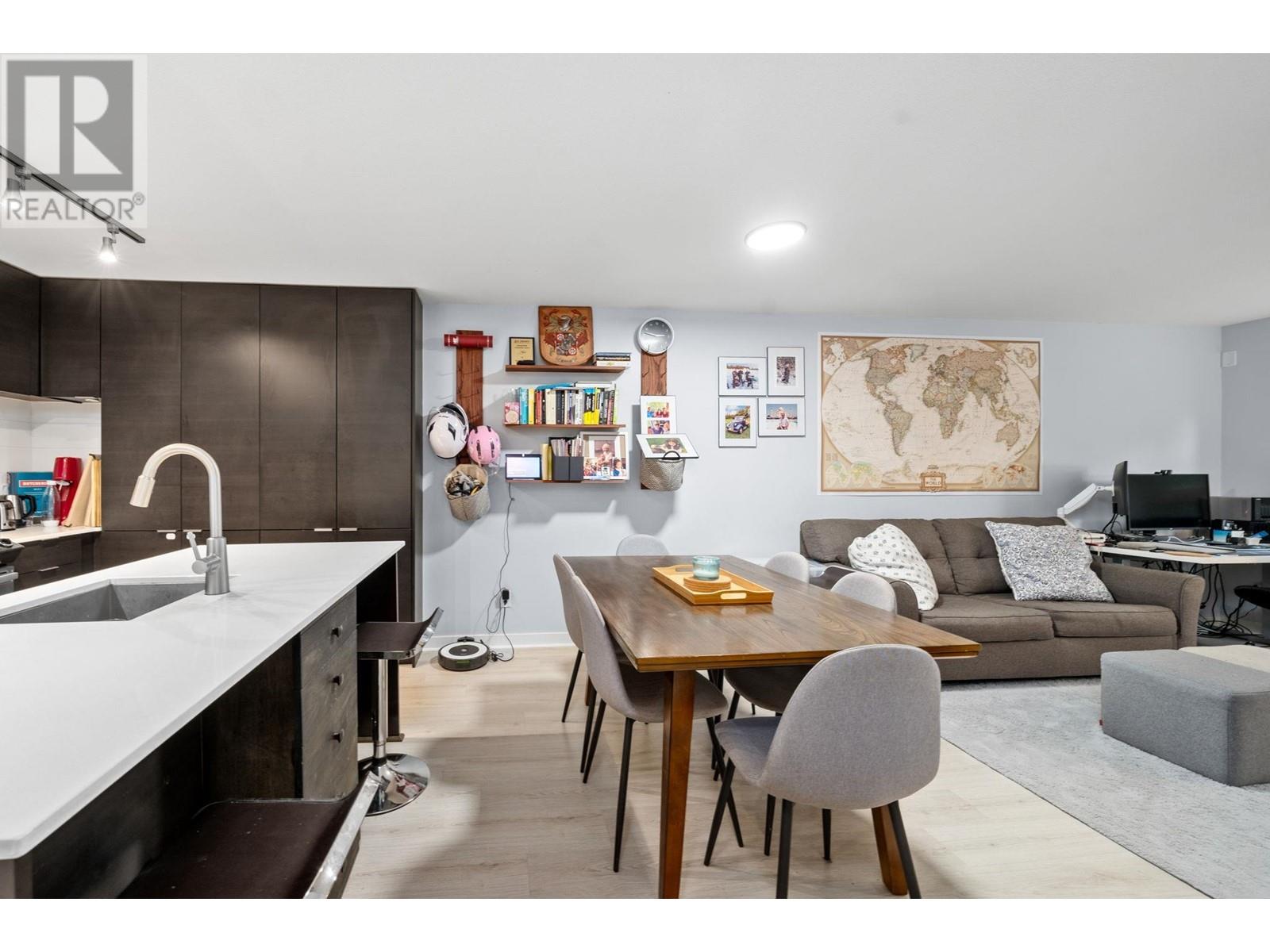 204 1679 Lloyd Avenue, North Vancouver, British Columbia  V7P 0A9 - Photo 15 - R2988636