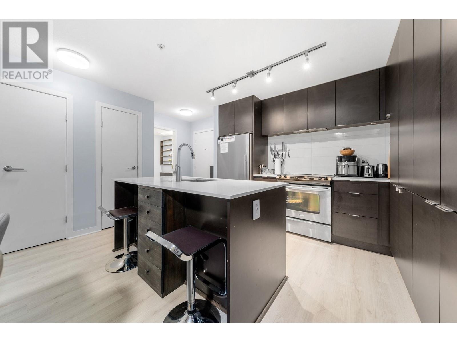 204 1679 Lloyd Avenue, North Vancouver, British Columbia  V7P 0A9 - Photo 16 - R2988636