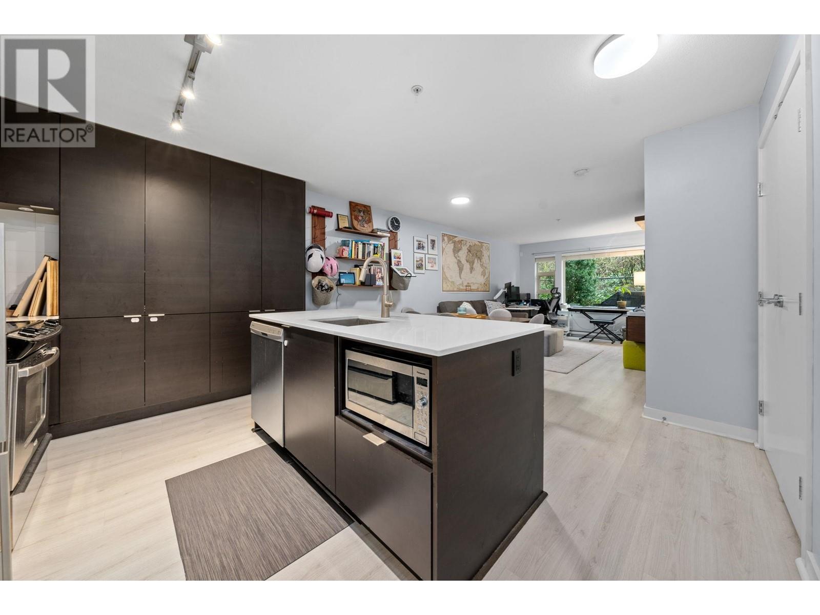 204 1679 Lloyd Avenue, North Vancouver, British Columbia  V7P 0A9 - Photo 19 - R2988636
