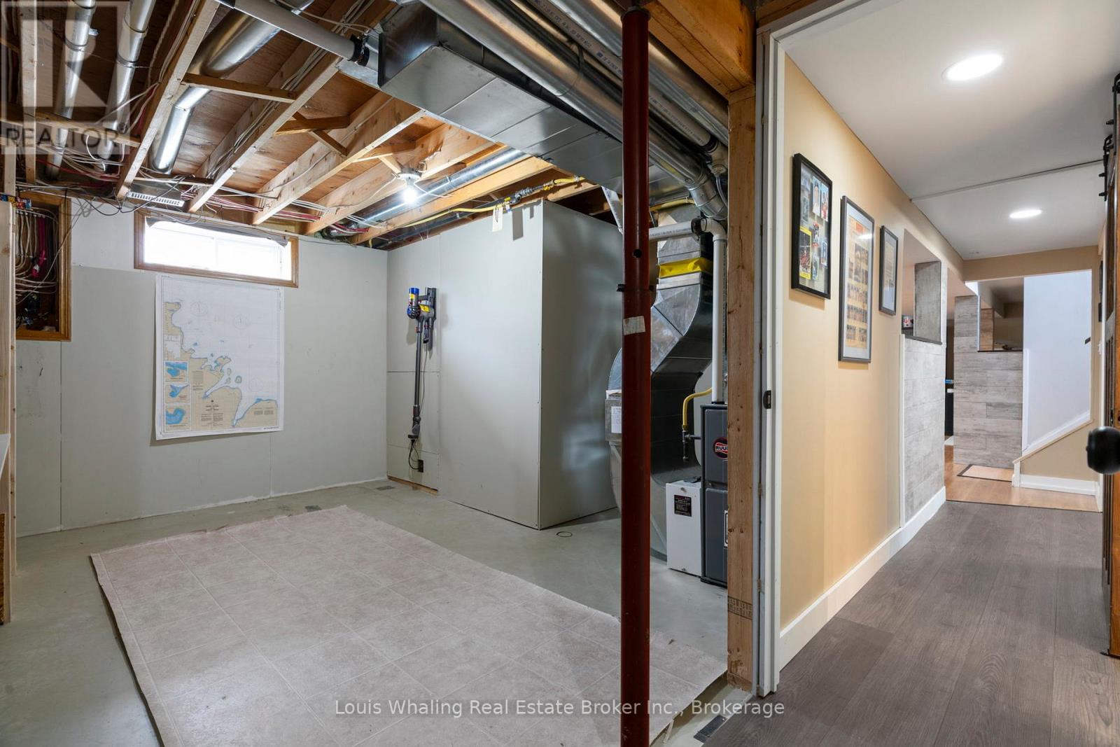 67 3rd Street, Hanover, Ontario  N4N 3H8 - Photo 22 - X12073226