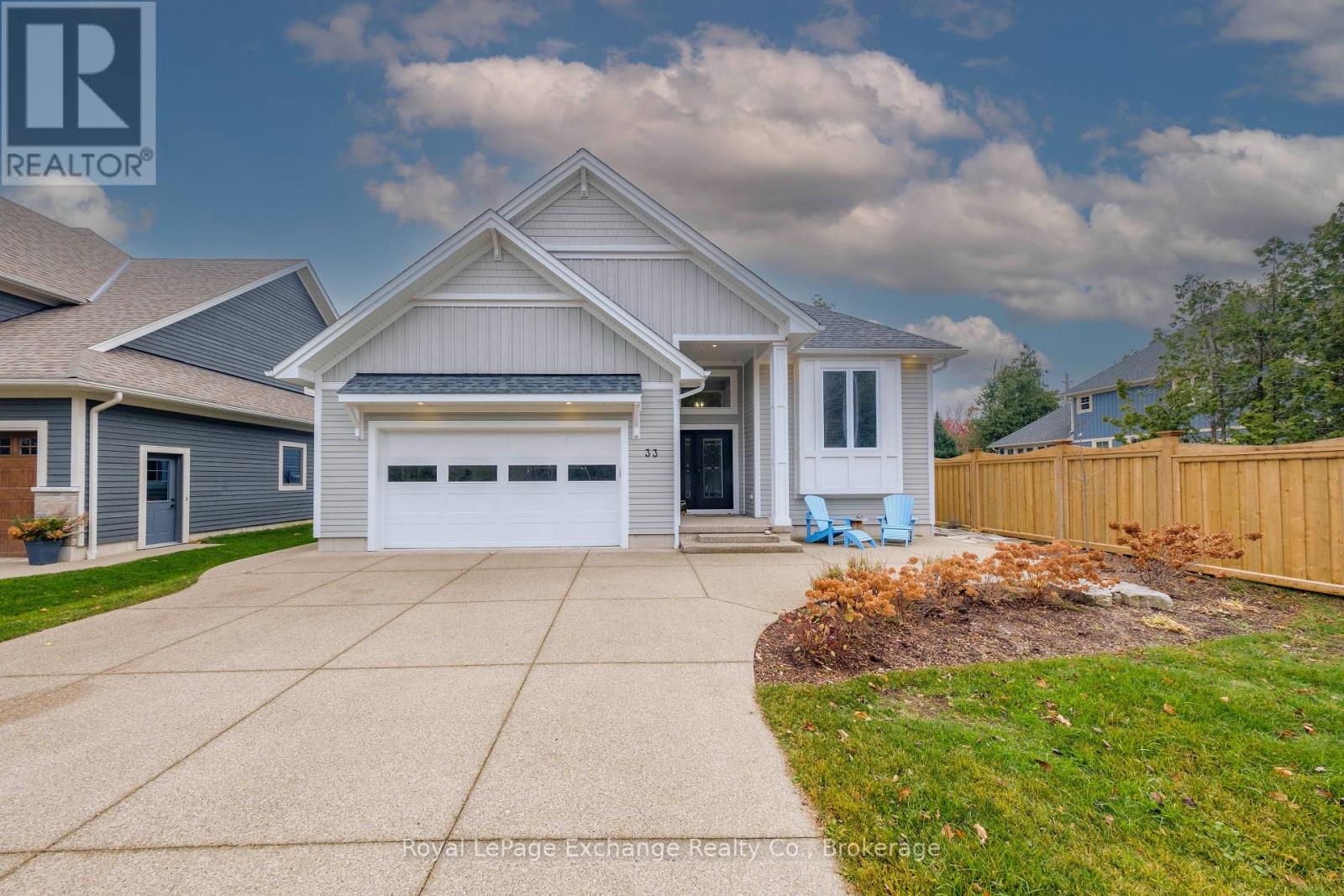 33 MADWAYOSH STREET, Saugeen Shores, Ontario