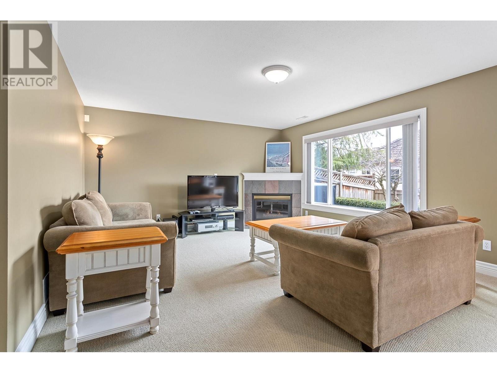 3040 Sienna Court, Coquitlam, British Columbia  V3E 3N7 - Photo 31 - R2988626