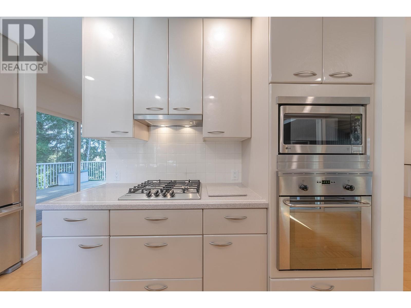 1827 Harbour Drive, Coquitlam, British Columbia  V3J 5W4 - Photo 12 - R2988661