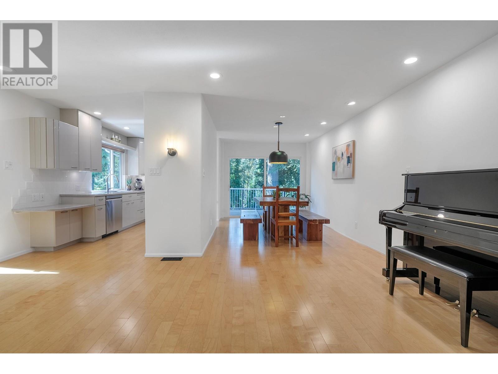 1827 Harbour Drive, Coquitlam, British Columbia  V3J 5W4 - Photo 16 - R2988661