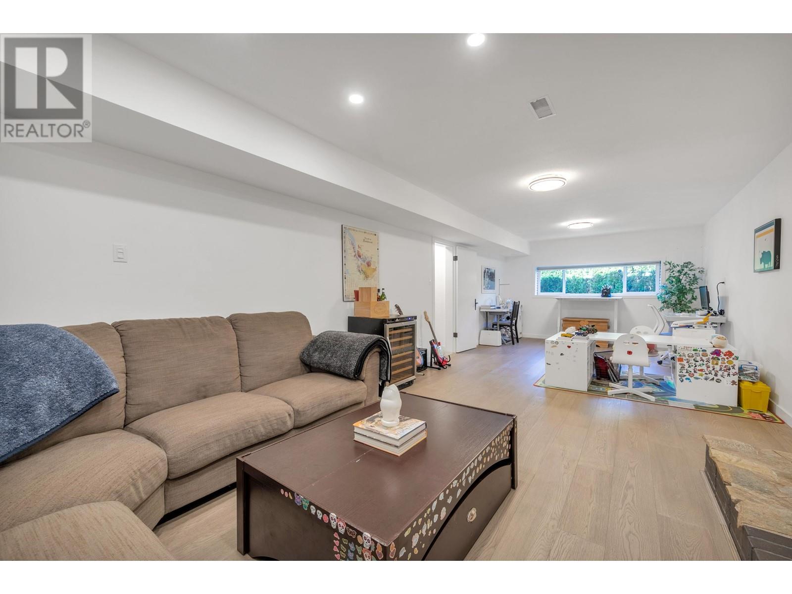 1827 Harbour Drive, Coquitlam, British Columbia  V3J 5W4 - Photo 31 - R2988661
