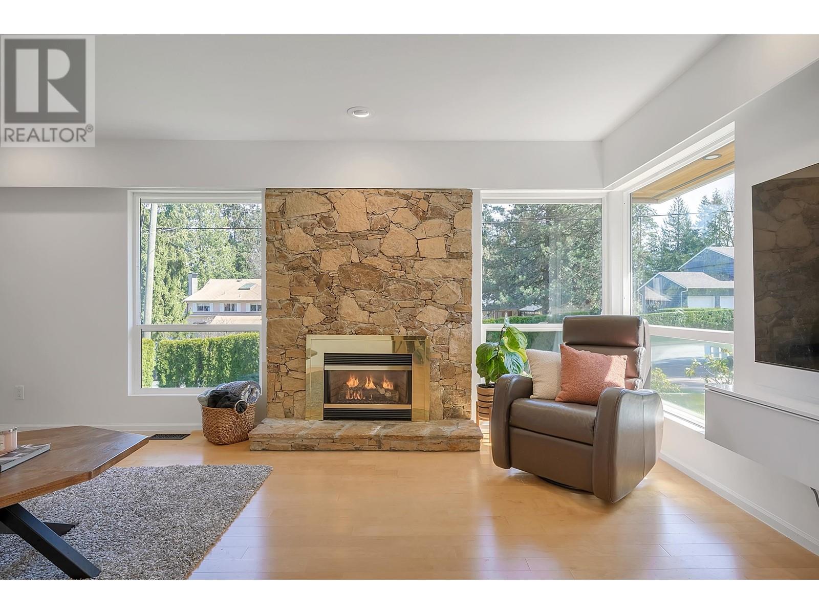 1827 Harbour Drive, Coquitlam, British Columbia  V3J 5W4 - Photo 6 - R2988661