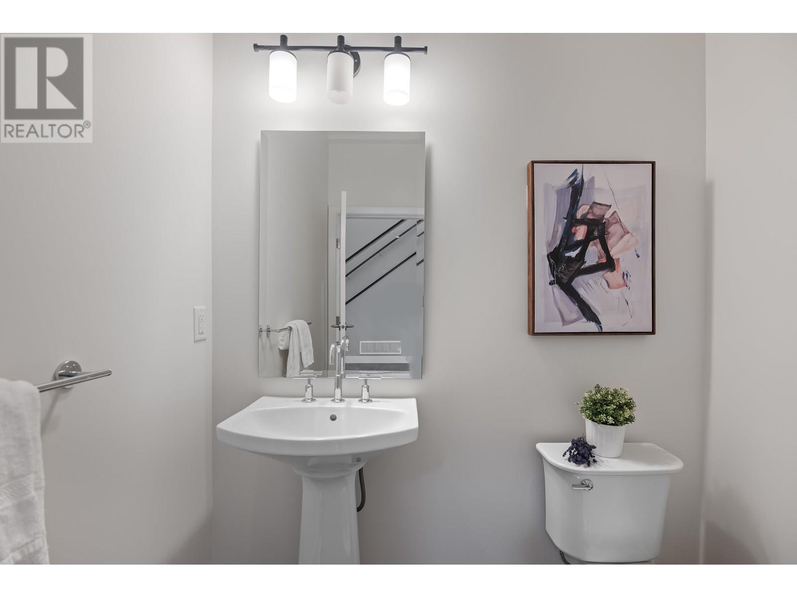1511 Dayton Street, Coquitlam, British Columbia  V3E 0J6 - Photo 18 - R2988666
