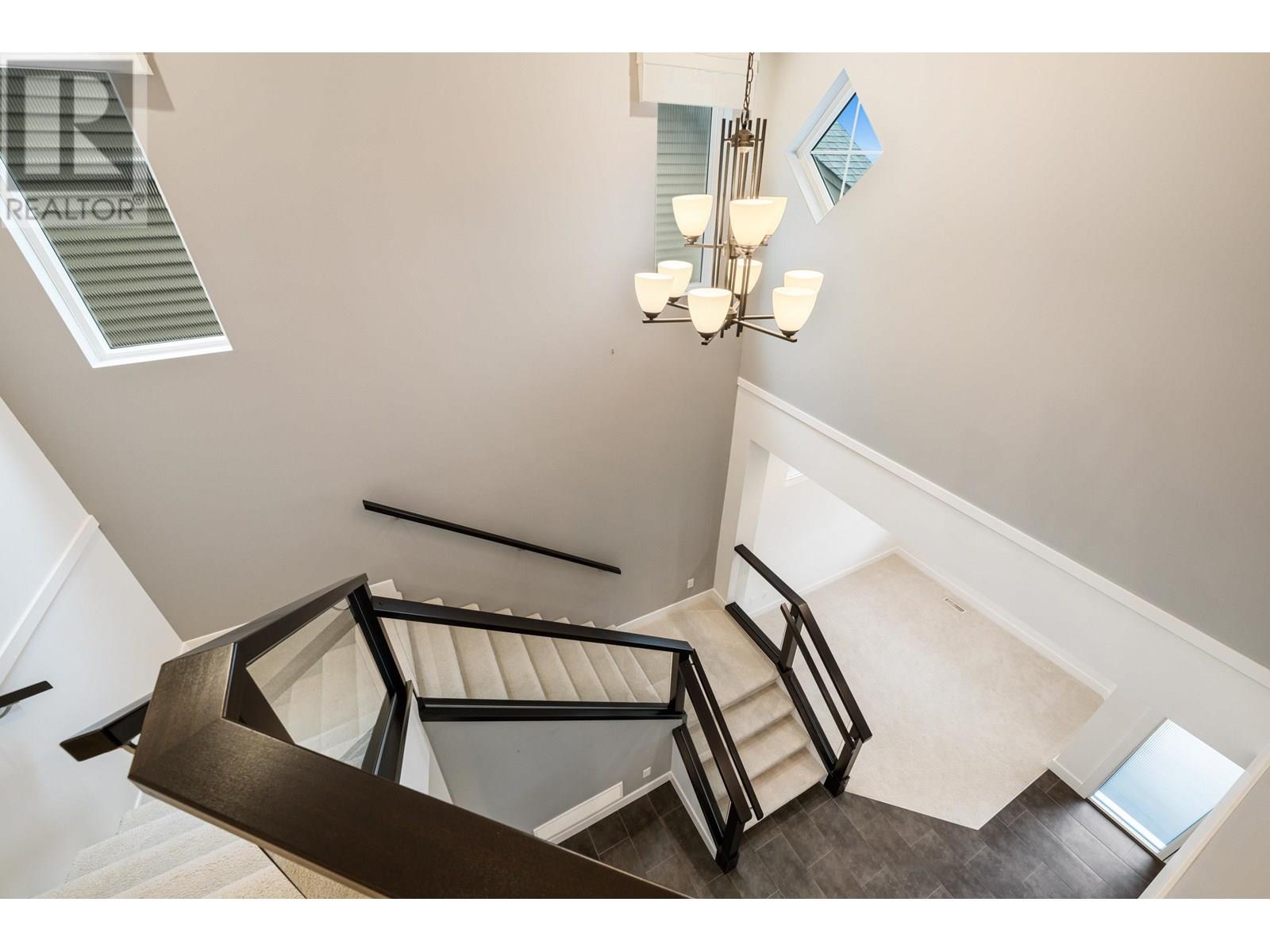1511 Dayton Street, Coquitlam, British Columbia  V3E 0J6 - Photo 19 - R2988666