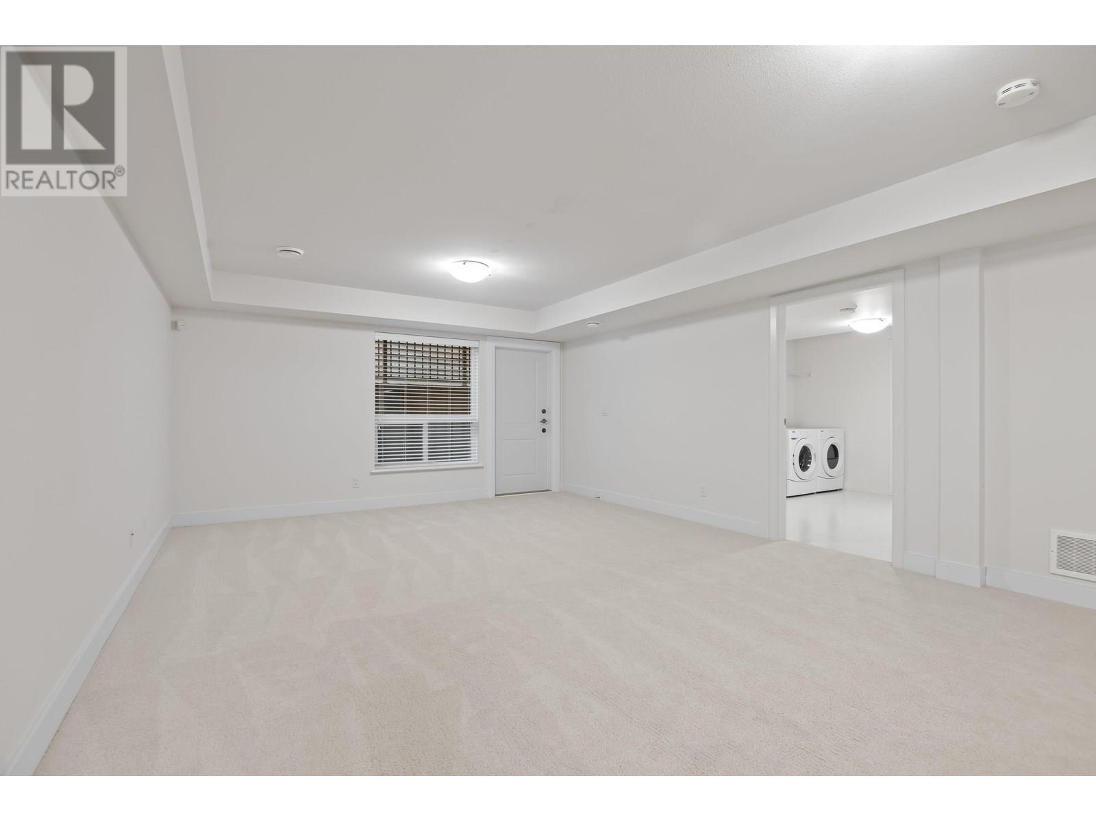 1511 Dayton Street, Coquitlam, British Columbia  V3E 0J6 - Photo 34 - R2988666