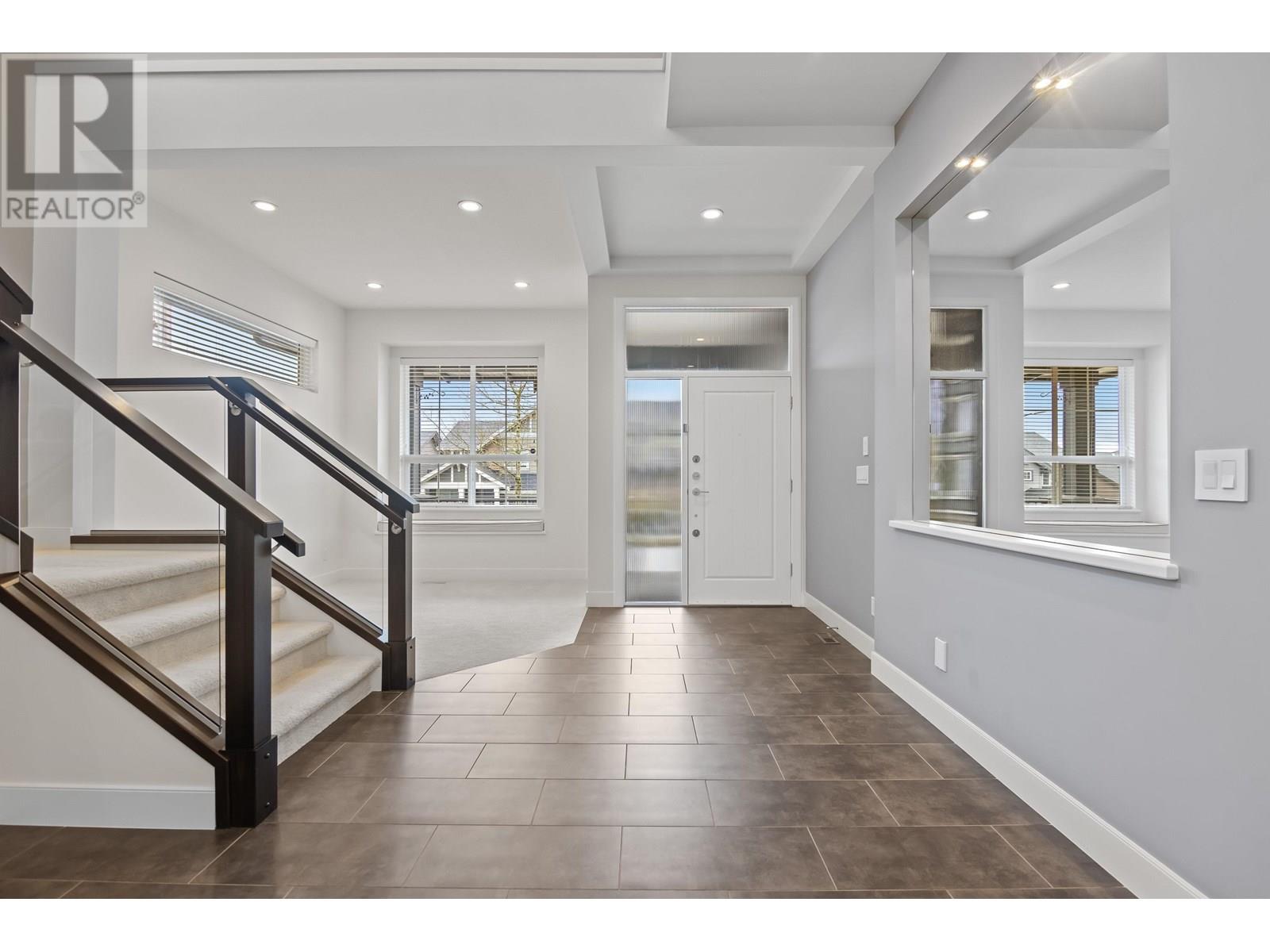 1511 Dayton Street, Coquitlam, British Columbia  V3E 0J6 - Photo 4 - R2988666