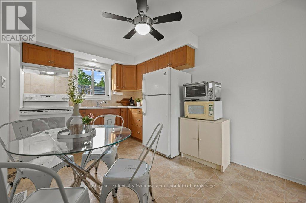 66 June Avenue, Guelph (Riverside Park), Ontario  N1H 1J1 - Photo 16 - X12072532