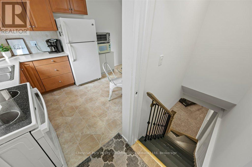 66 June Avenue, Guelph (Riverside Park), Ontario  N1H 1J1 - Photo 29 - X12072532