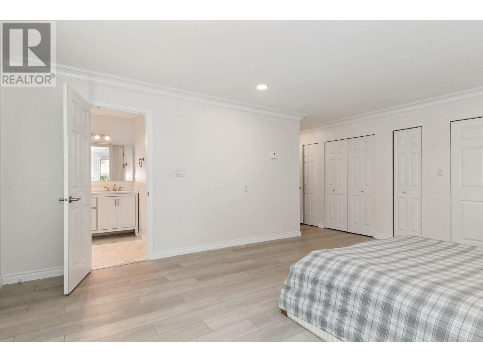 3692 Oxford Street, Port Coquitlam, British Columbia  V3B 4E6 - Photo 14 - R2986176