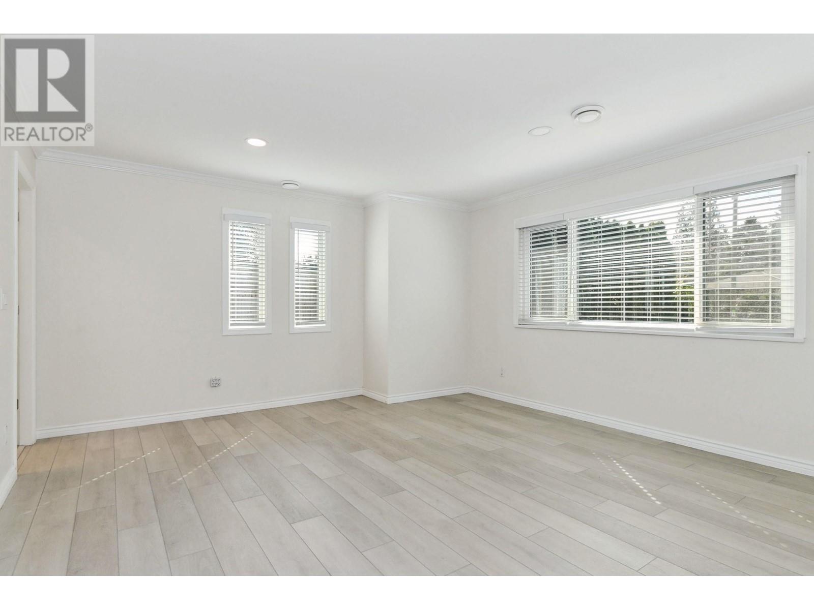 3692 Oxford Street, Port Coquitlam, British Columbia  V3B 4E6 - Photo 17 - R2986176