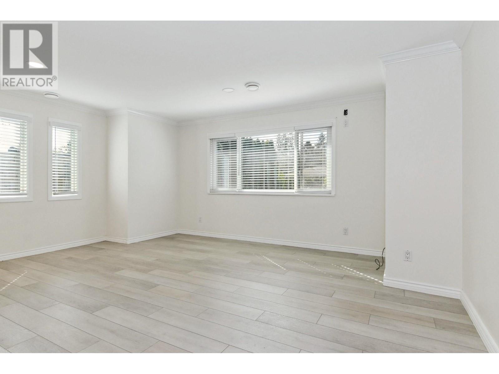 3692 Oxford Street, Port Coquitlam, British Columbia  V3B 4E6 - Photo 16 - R2986176