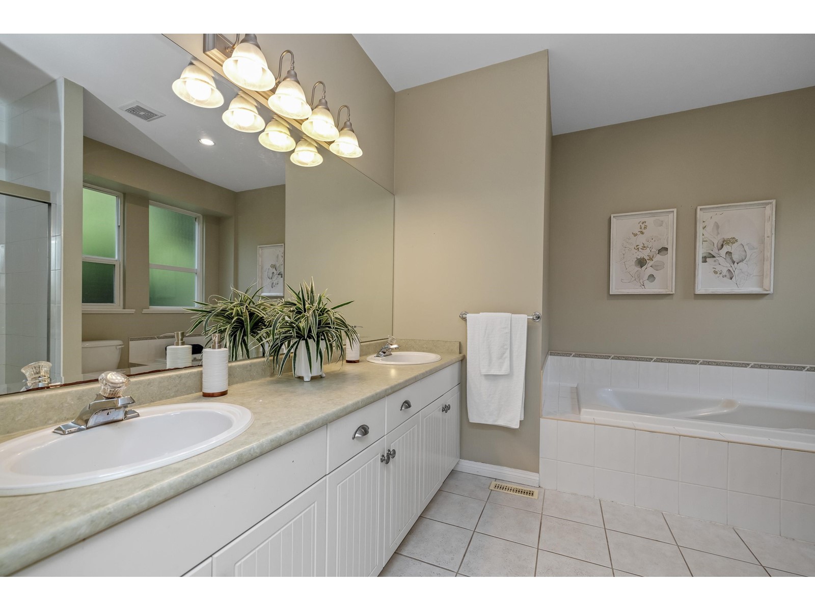 20629 46a Avenue, Langley, British Columbia  V3A 3K1 - Photo 17 - R2988196