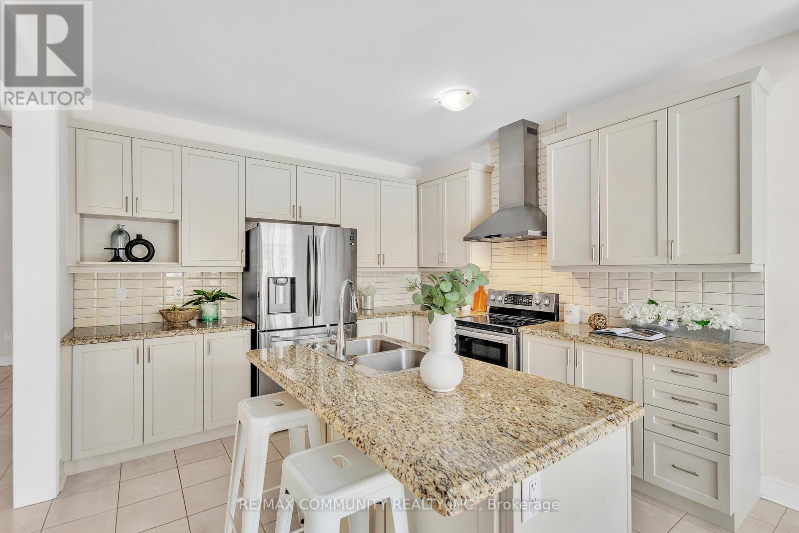 18 Walworth Street, Halton Hills, Ontario  L7G 0N5 - Photo 19 - W11983184