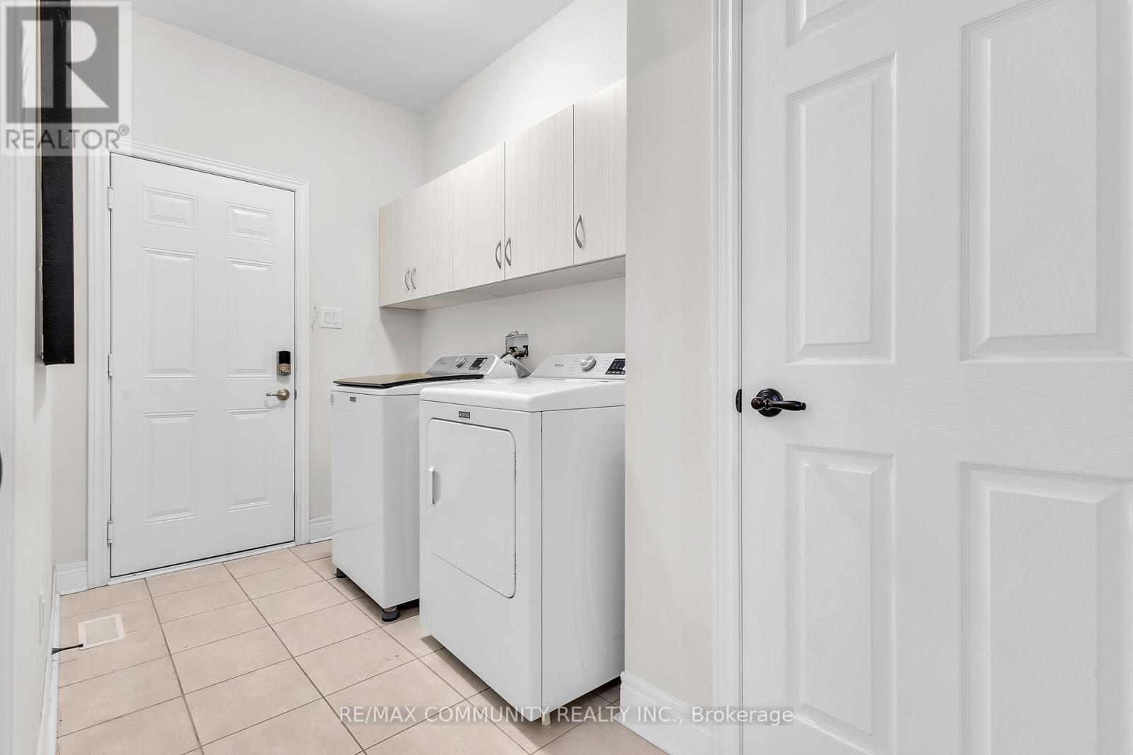 18 Walworth Street, Halton Hills, Ontario  L7G 0N5 - Photo 26 - W11983184