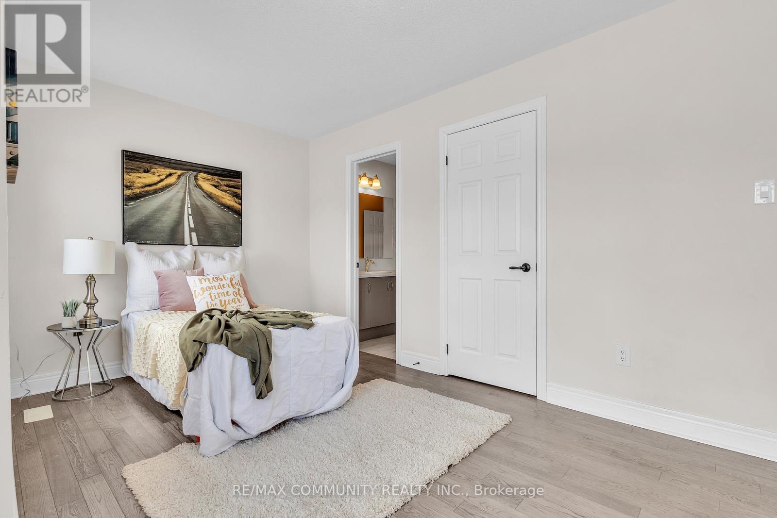 18 Walworth Street, Halton Hills, Ontario  L7G 0N5 - Photo 35 - W11983184