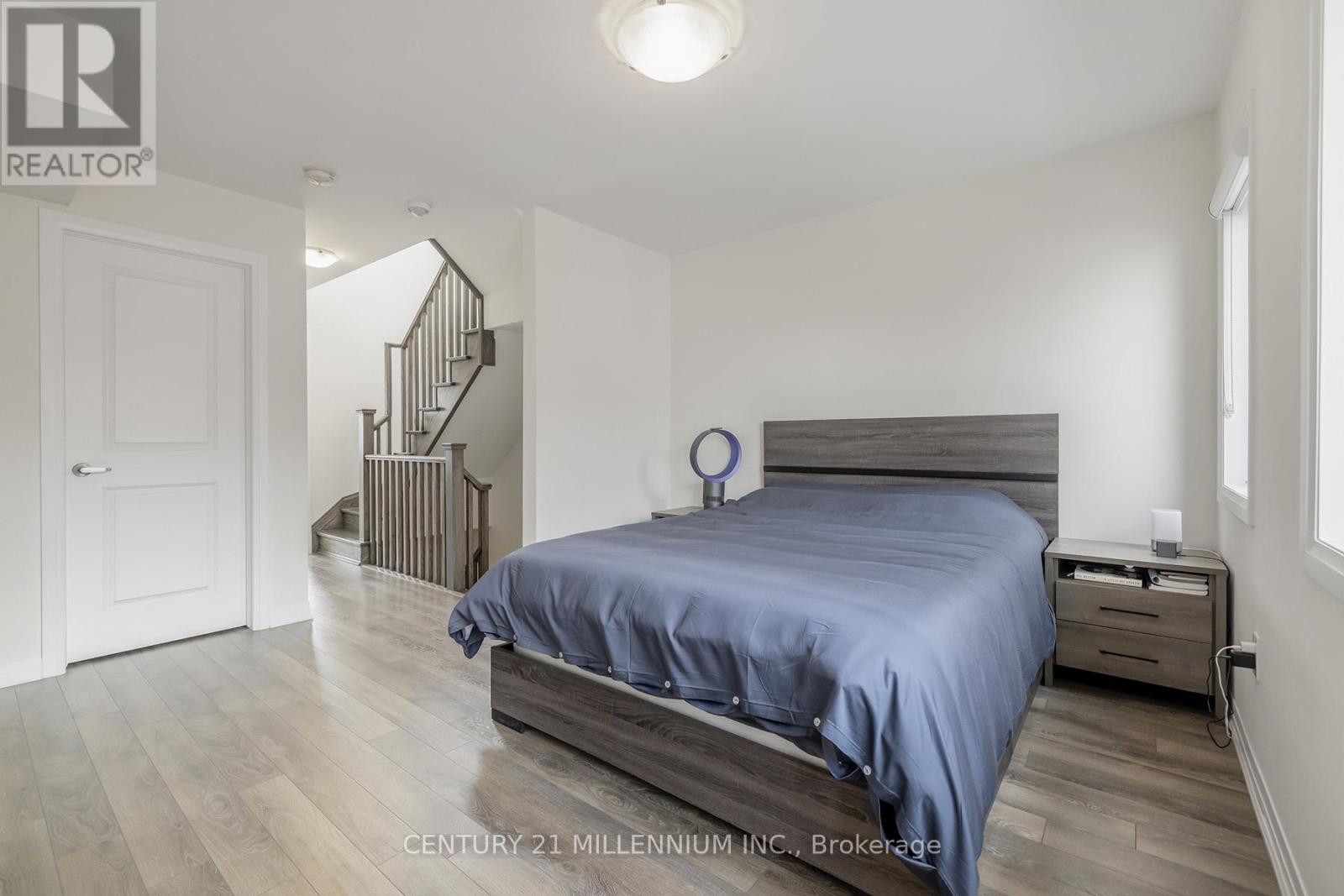 44 Sarah Jackson Crescent, Toronto, Ontario  M3K 0B6 - Photo 14 - W12073269