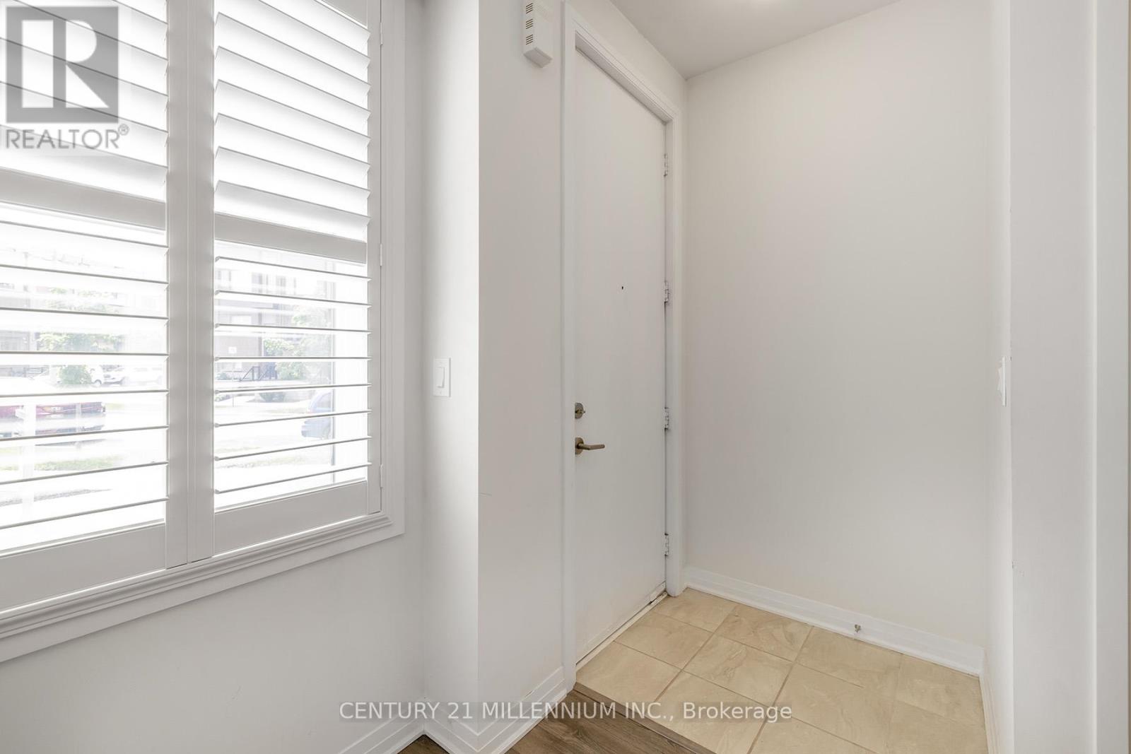 Property at 44 SARAH JACKSON CRESCENT image 2