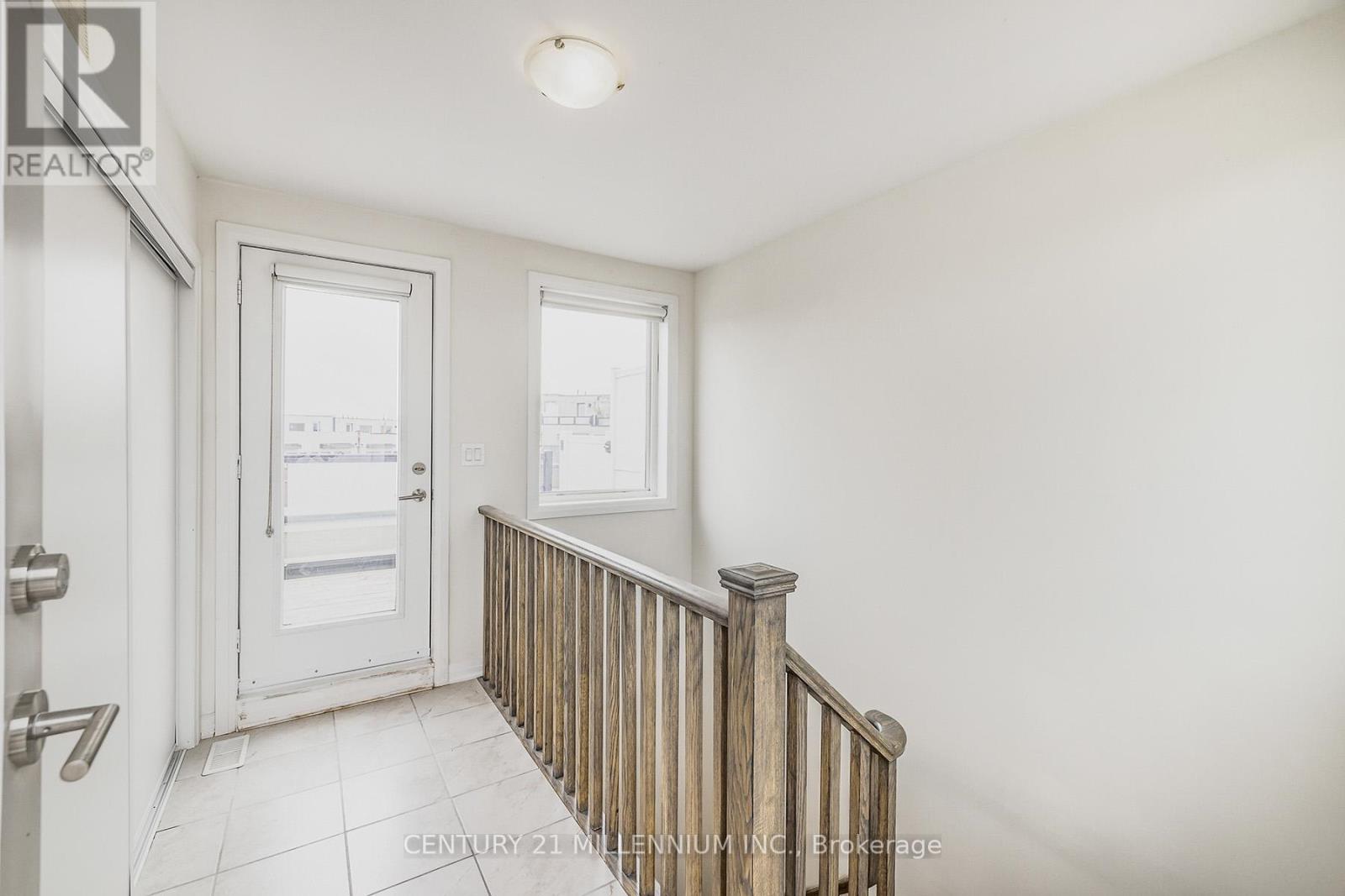 44 Sarah Jackson Crescent, Toronto, Ontario  M3K 0B6 - Photo 24 - W12073269
