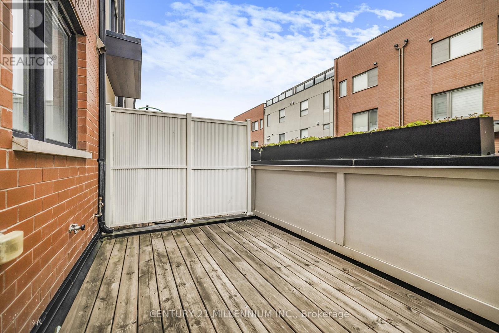 44 Sarah Jackson Crescent, Toronto, Ontario  M3K 0B6 - Photo 26 - W12073269