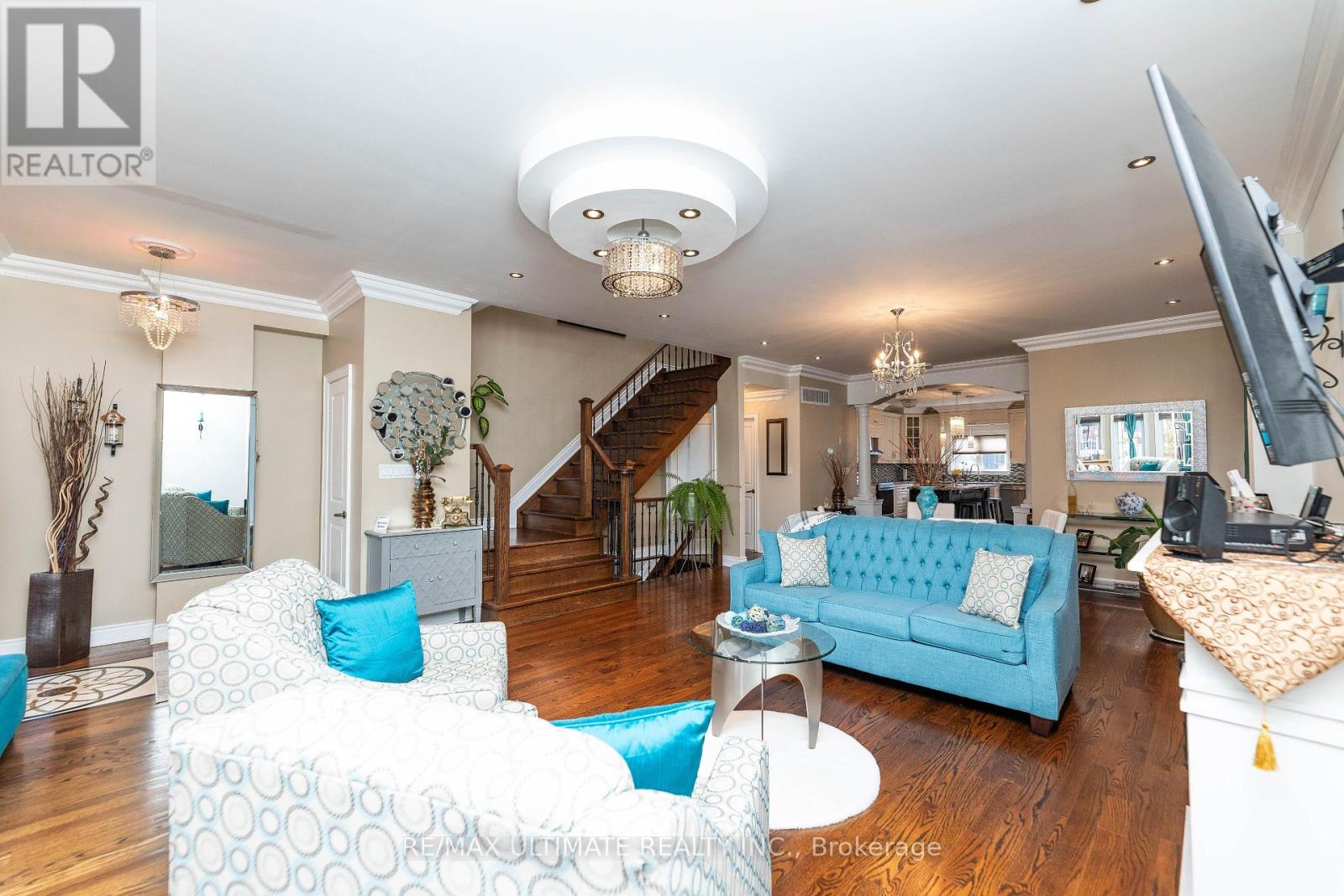 Property at 134 BROWNVILLE AVENUE image 5